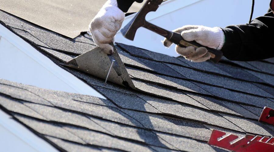 Expert Emergency Roof Repairs services in Milton, IA
